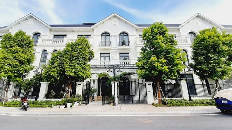 Liền kề